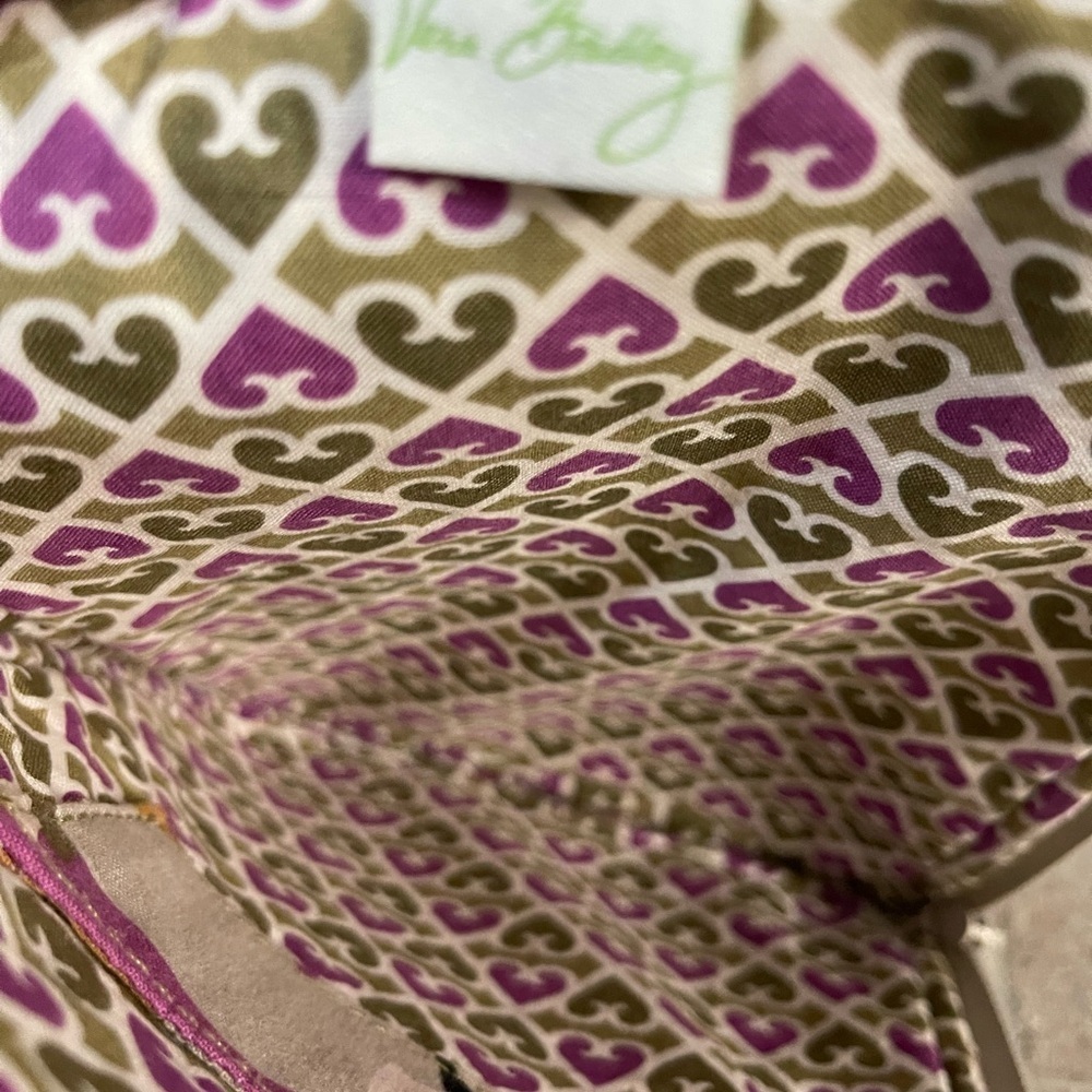 Vera Bradley - Picture 7 of 7